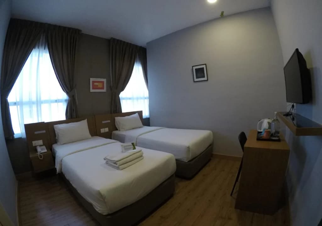 Hotel Ariana Iskandar - photo 7