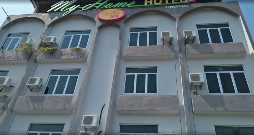 My Home Hotel - photo 1