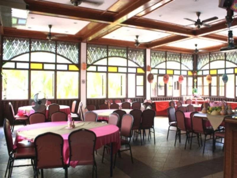 Green Village Pasir Salak Eco River Resort - photo 19