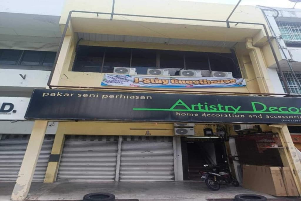 Capital O 91118 Chalet Seri Idaman - photo 1