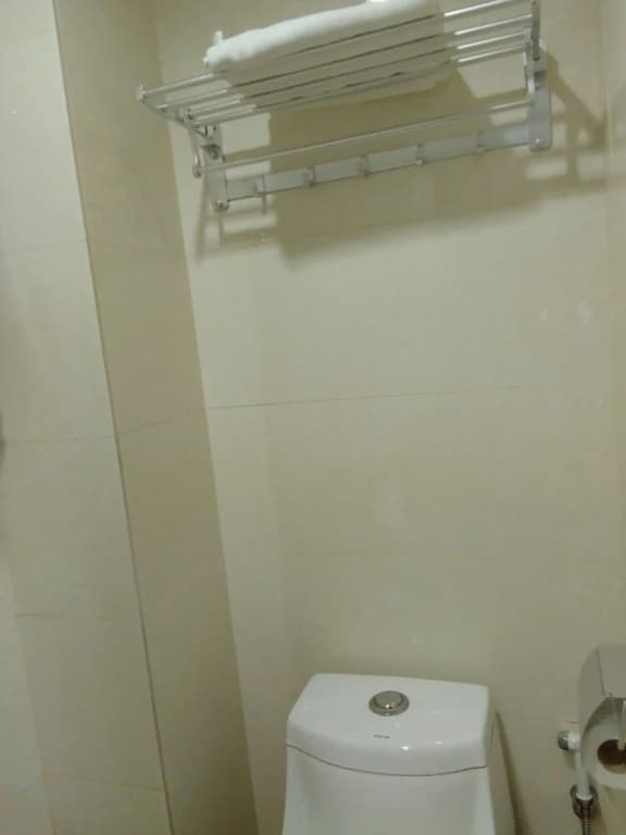 Borneo Suites Hotel - photo 10