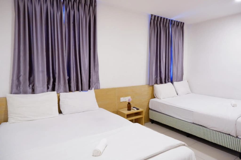 Iris Hotel Kajang - photo 22