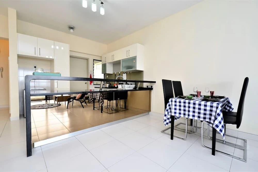 6-8 pax SetiaWalk 5min LRT Cozy Apartment Puchong - photo 18