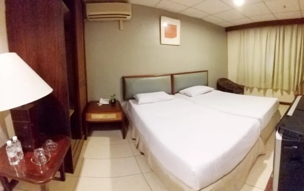 Harbour Inn Melaka - photo 5