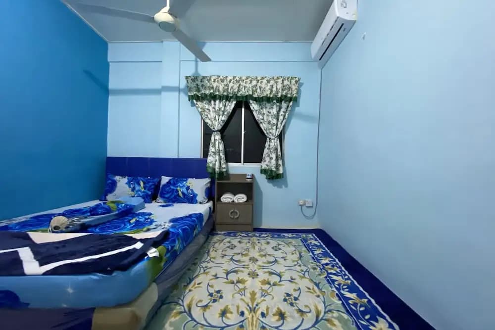 OYO 90198 Aleesya Homestay - photo 11