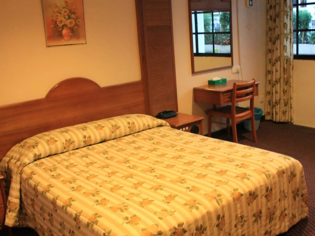 Country Lodge Resort - photo 5