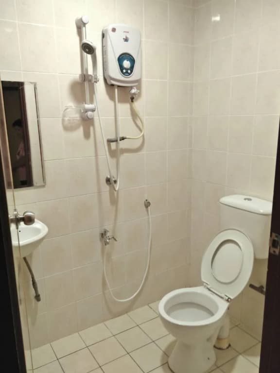 Hotel Tuaran - photo 7