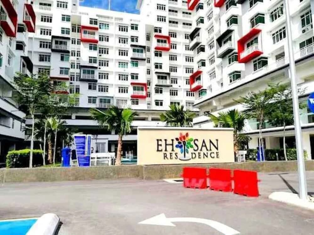 Nilai Ehsan Residence by BeeStay 8-10 Pax at Sepang - photo 9