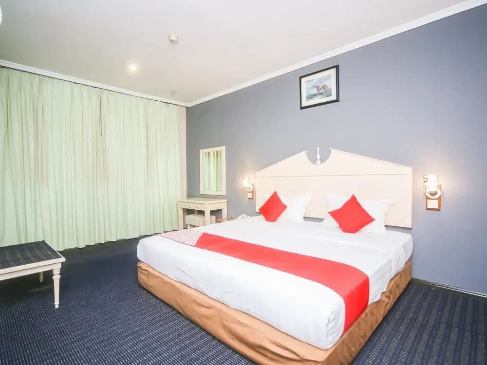 OYO 563 Jockey Lodge Hotel - photo 5