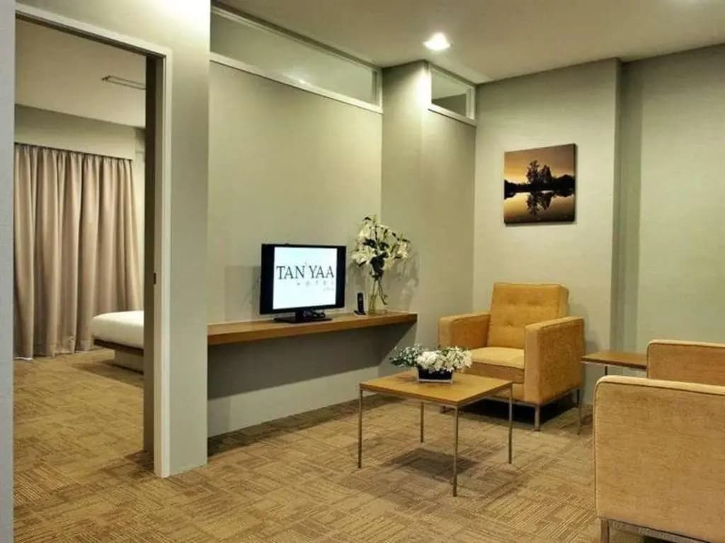 Hotel Primera Suite - photo 12