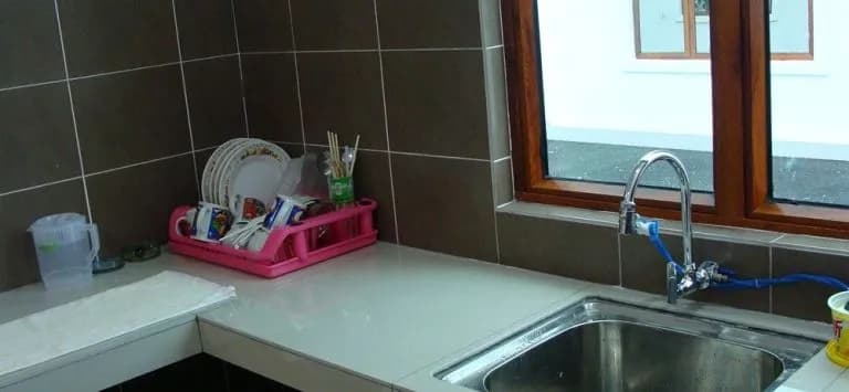 White House Homestay - photo 20