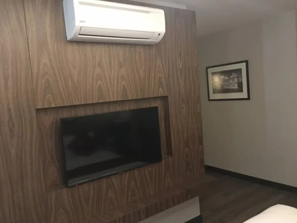 Urbano Luxury Homestay - photo 36