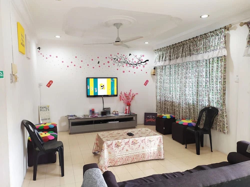 H Homestay - photo 10