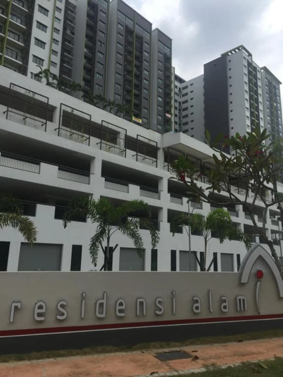 Rusnoor Homestay Alami Residensi 2-17-2 - photo 1