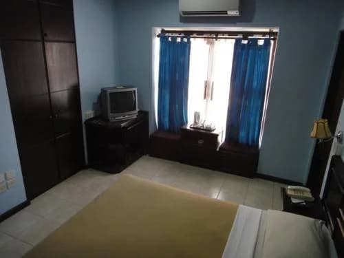 Batu Burok Beach Resort - photo 2