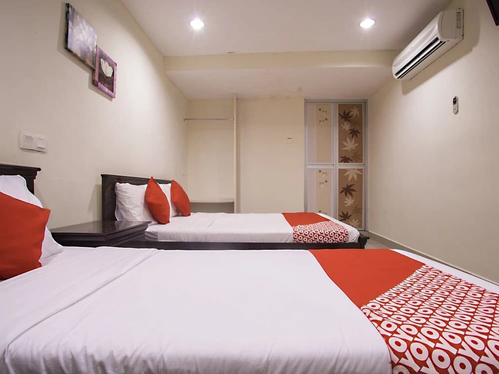 KK Hotel Kajang by OYO - photo 4