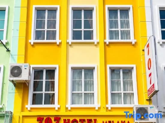 Hotel Taming Sari 707 - photo 2