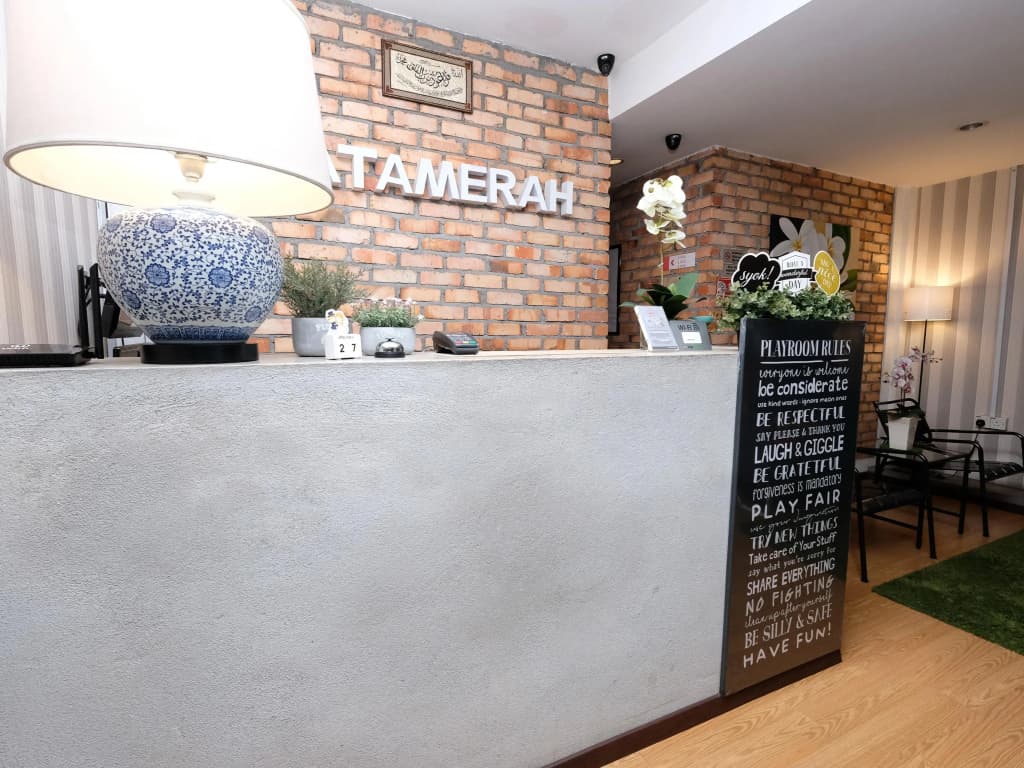 Bata Merah Boutique Hotel - photo 2