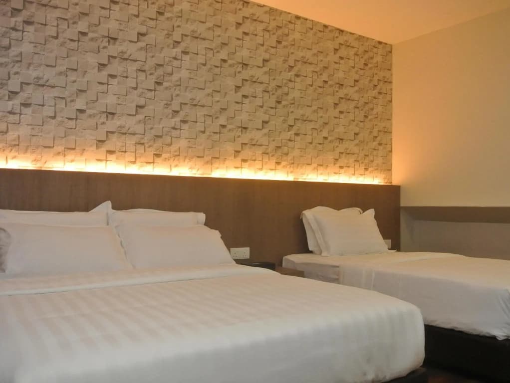 Riverside Boutique Guesthouse - photo 18