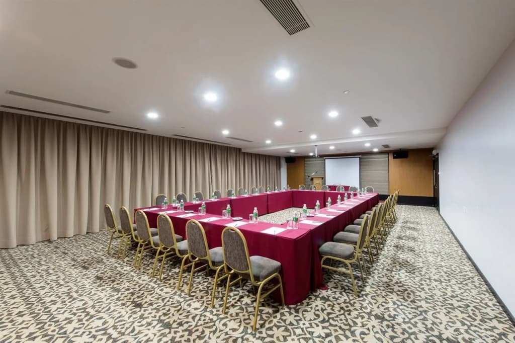 Kingwood Hotel Sibu - photo 12