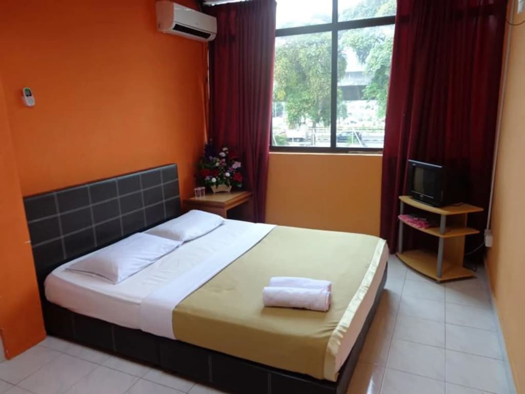 F Hotel Bayan Lepas - photo 5