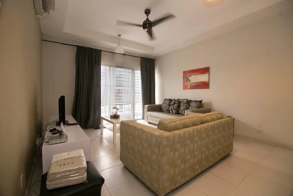 Homely Condo Near Embassy Row - photo 5