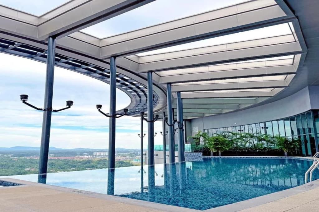 Sheraton Kuching Hotel - photo 11
