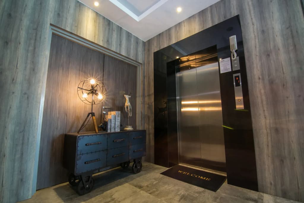 Indra Hotel - Boutique Suites - photo 10