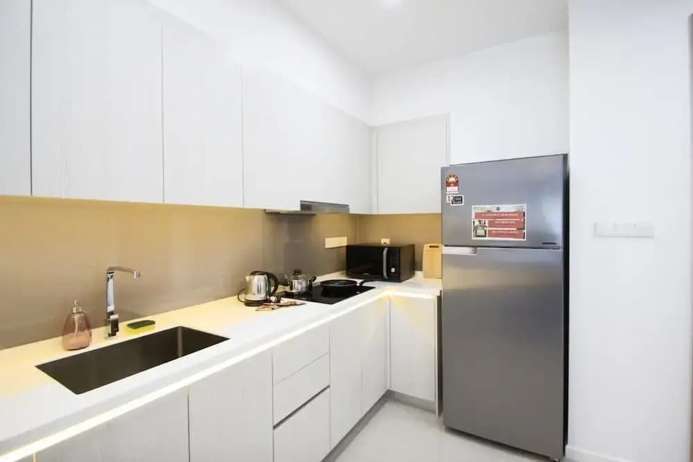 A High-floor 2BR Suasana Suites, Near Ciq, JB - photo 17
