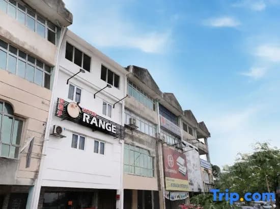 Swing & Pillows @ Red Orange Hotel Port Klang, Selangor - photo 1