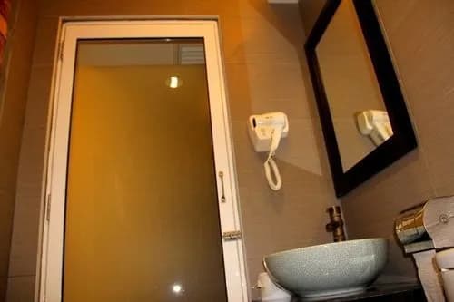 The Ninety Six Boutique Hotel - photo 9