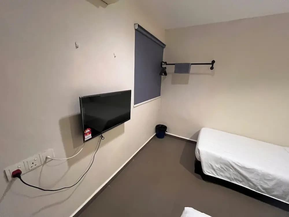 Hotel O Jb Sojourn - photo 5