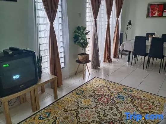 KLIA Homestay Ummie - photo 5