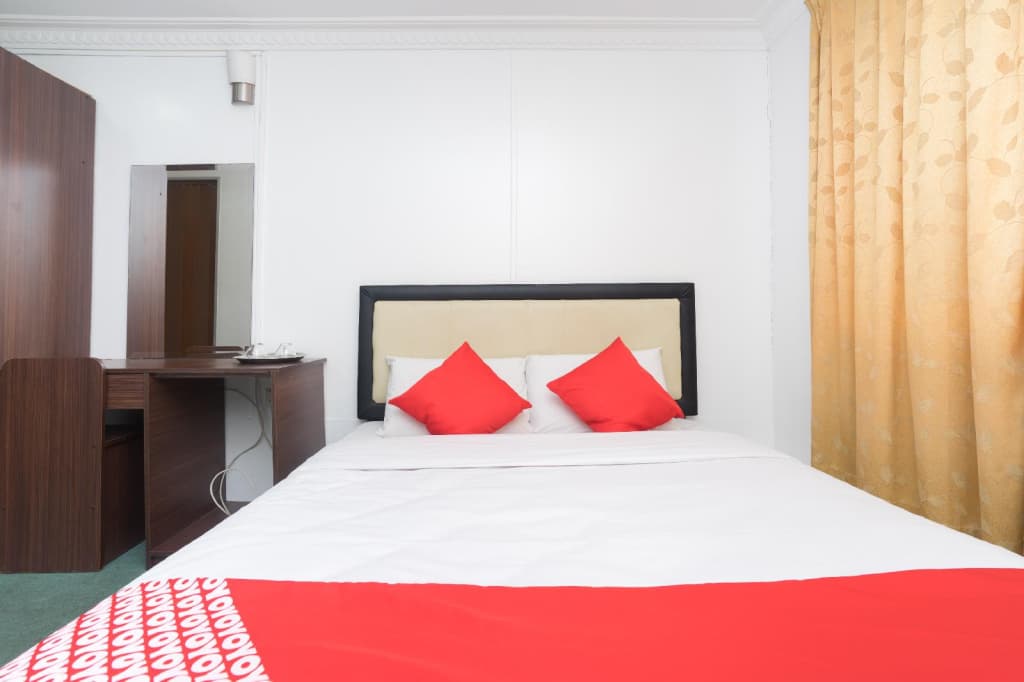 OYO 757 MFU Firdaus Hotel - photo 2
