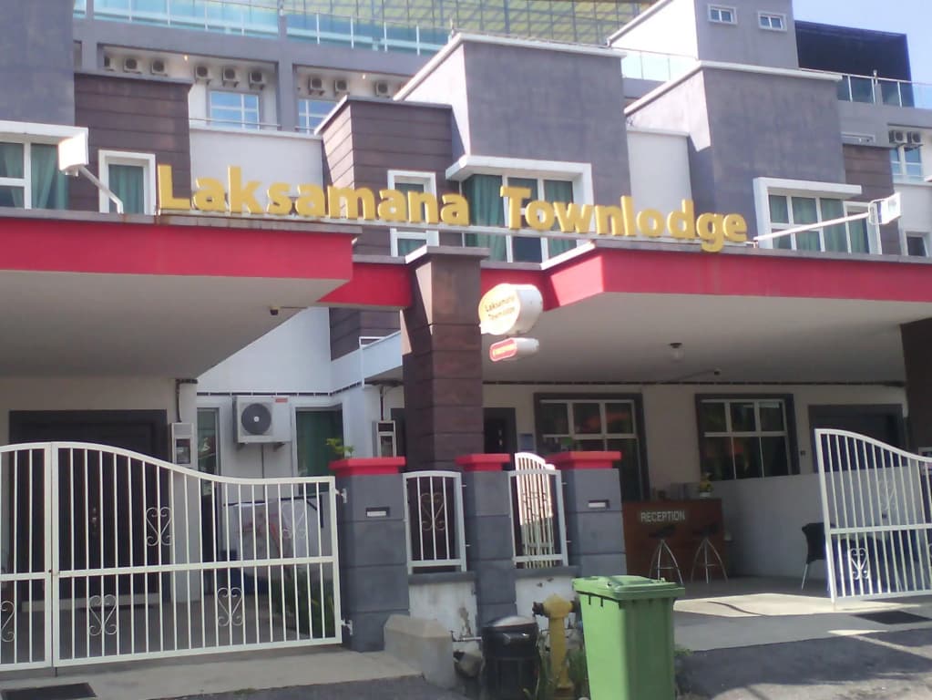 Laksamana Townlodge - photo 1