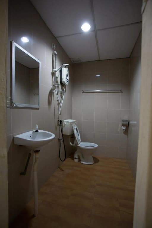 Hotel Comfort Inn - photo 10