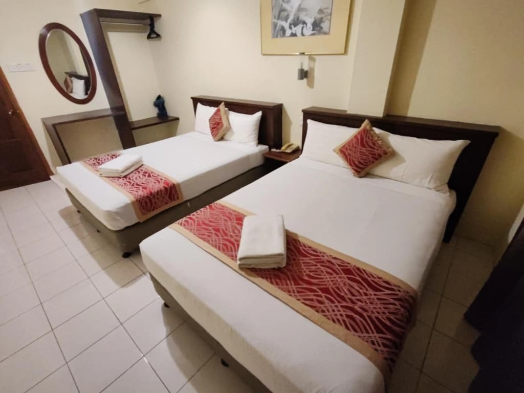 Virgo Batik Resort Teluk Batik Lumut - photo 28