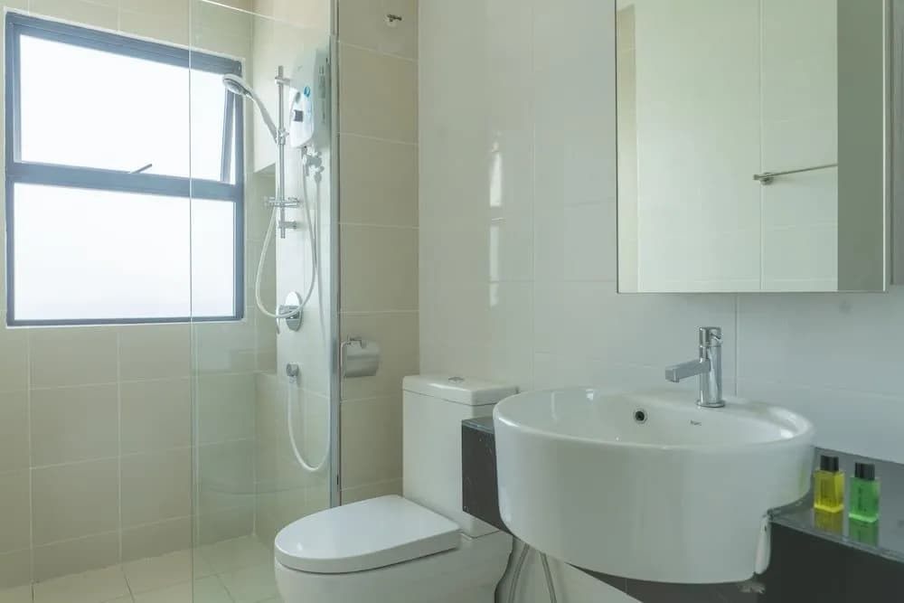 OYO Home 43995 Premium 3br 1tebrau - photo 7