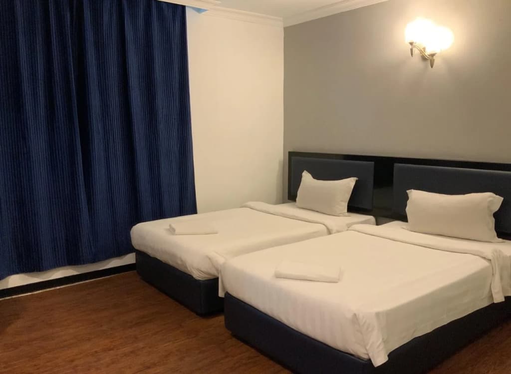 Disini Hotel - photo 7