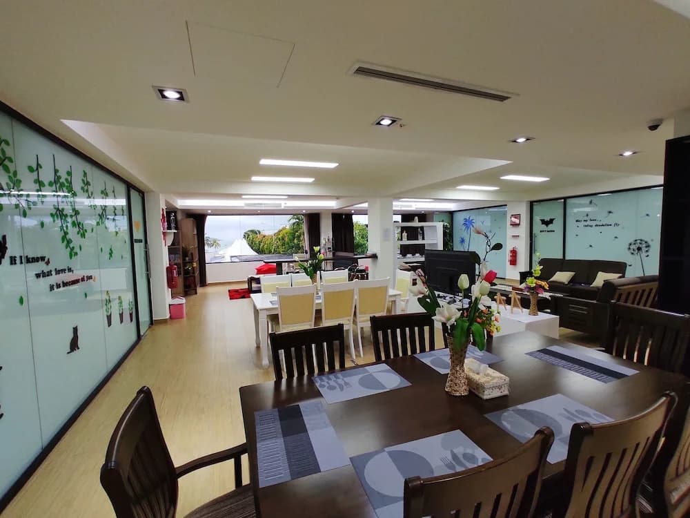 Shell Out Beach Club Suite - Hostel - photo 20