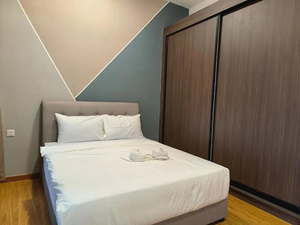 Beacon Executive Suites - Kek Lok Si View By IZ - photo 6