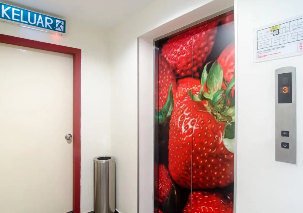 Hotel Strawberry Fields - photo 13