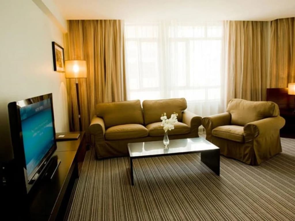 Hotel Sixty3 - photo 3