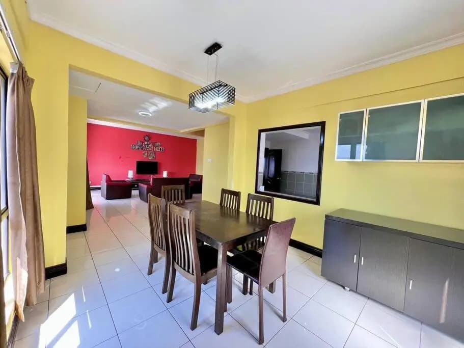 VACATION HOME PENTHOUSE MARINA COURT CONDO RESORT KOTA KINABALU 5 bedrooms 15 pax - photo 12