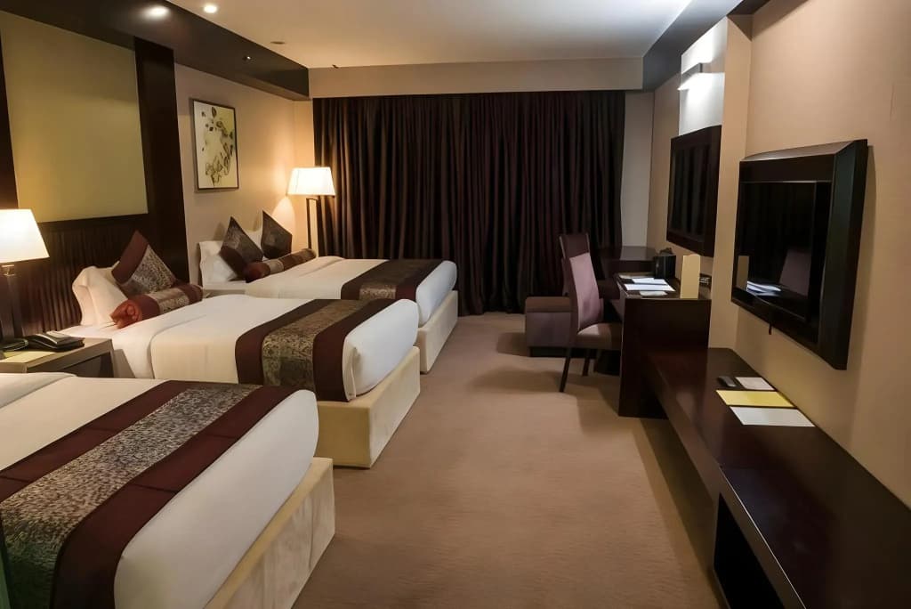 Royale Signature Hotel - photo 14