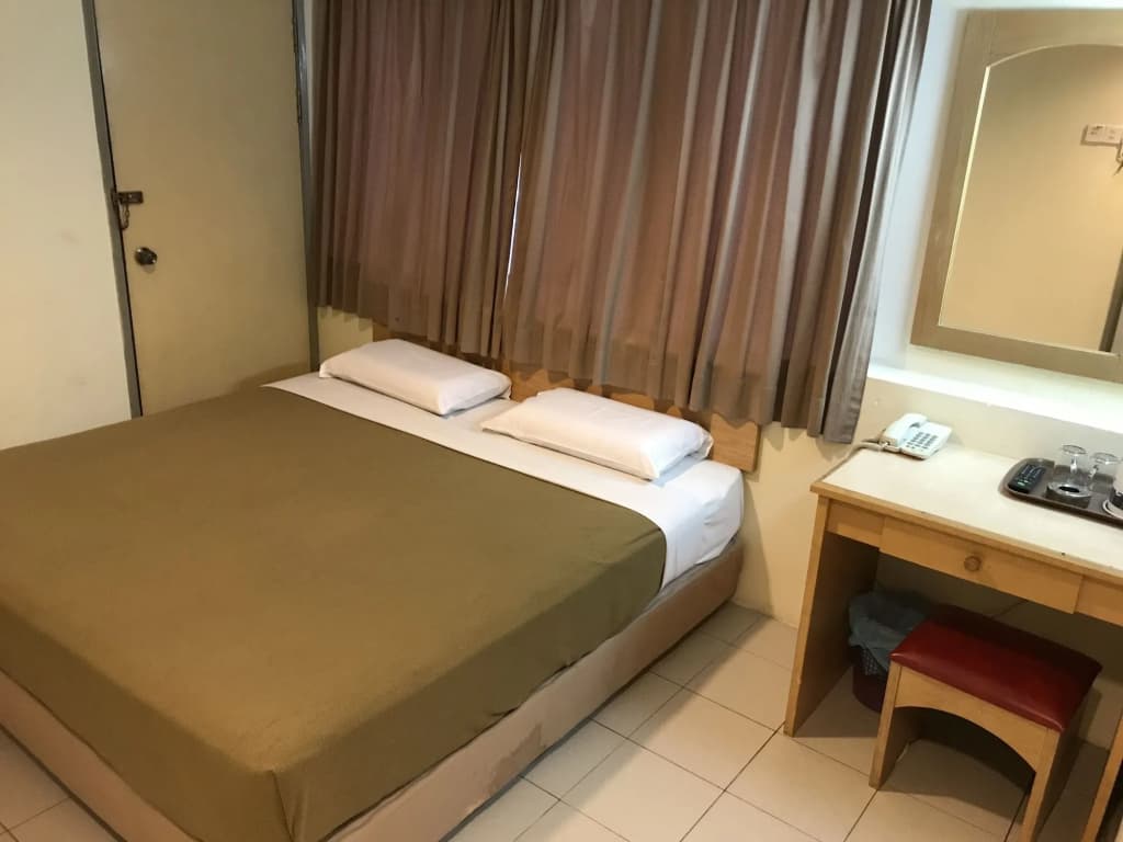 Tang City Hotel, Petaling Street, Merdeka PNB 118 Tower - photo 6