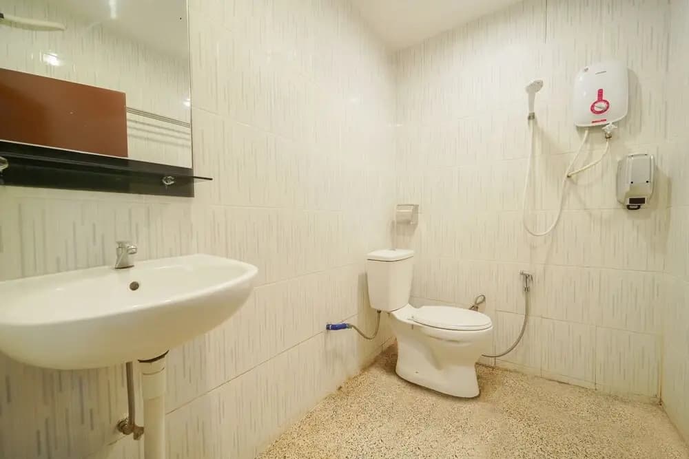 Jma Ferringhi Beach Hotel - photo 10