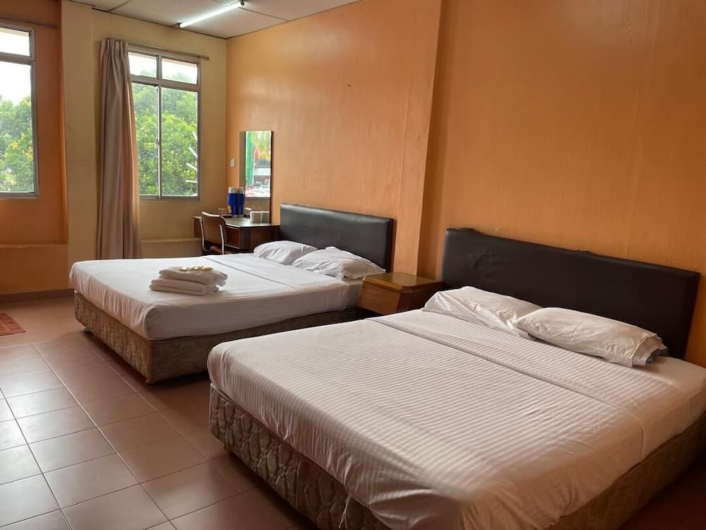 OYO 91284 White House Hotel Kluang - photo 6