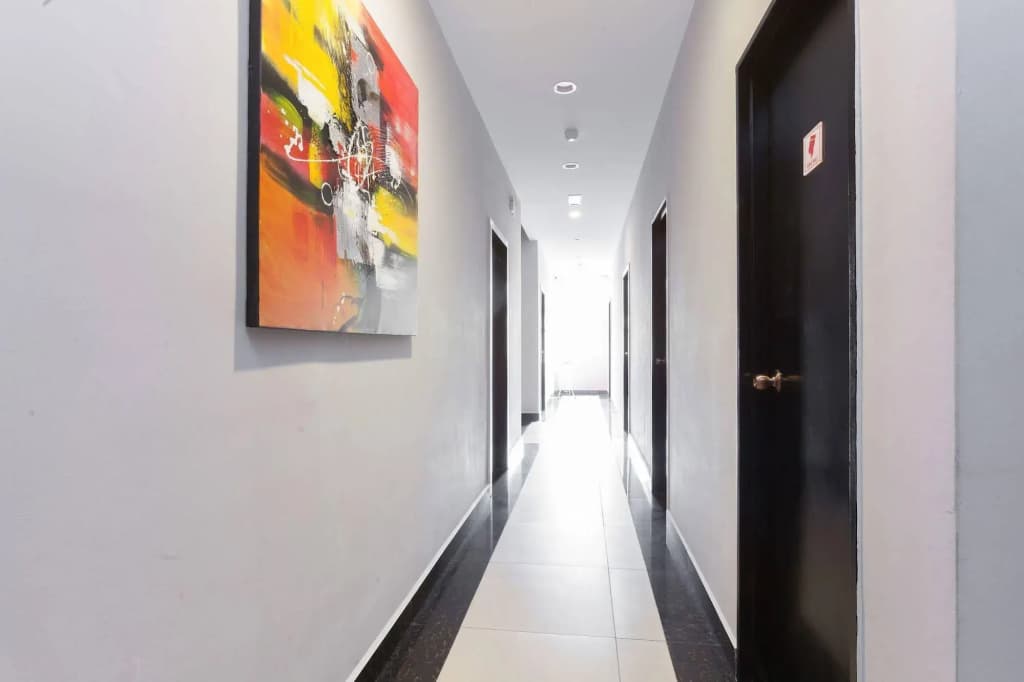 ZEN Rooms Near SALAM Hospital - photo 12