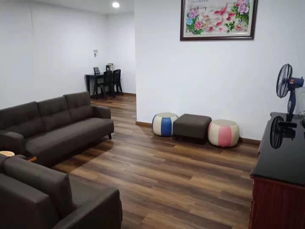 S&L Homestay - photo 4